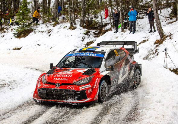 SS11: Oliver slog tillbaka