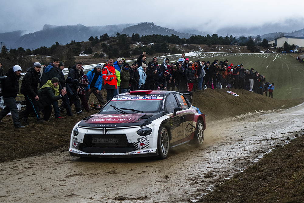 Lancia förarna Rossel,Gryazin tillbaka till Croatien.
