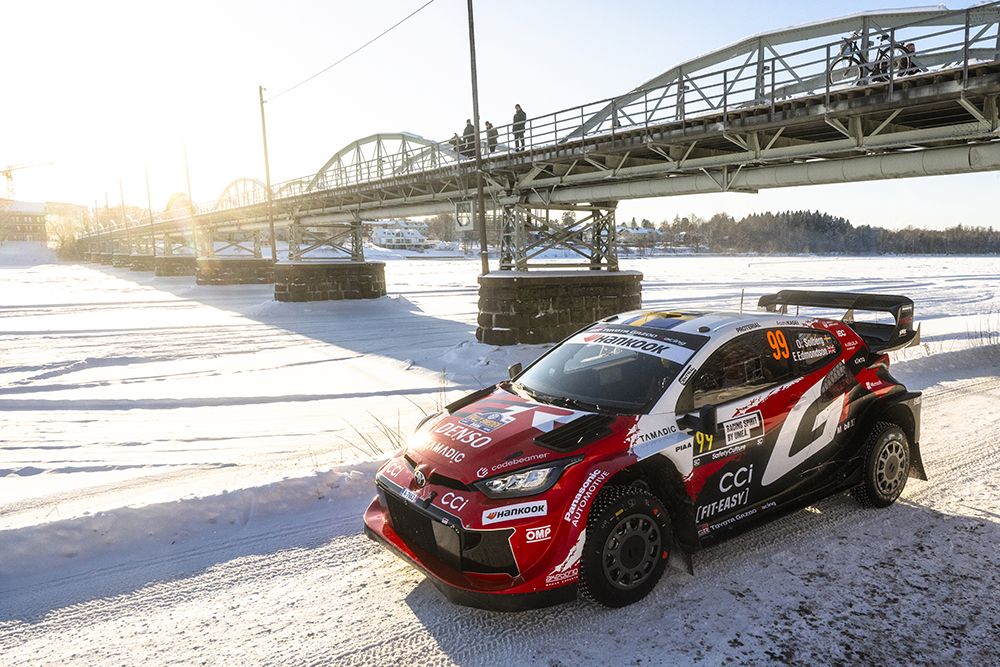 SS3 : Dubbelt drama för Oliver Solberg