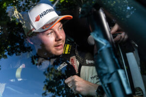 3 svenskar i ERC premiären .