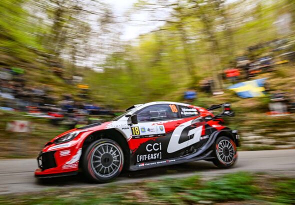 SS 4: Katsuta tog över andra platsen