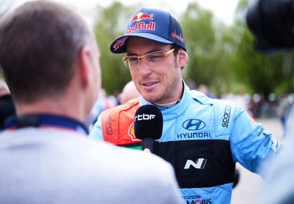 Rallyledaren Neuville : ” Det kommer bli svårt”