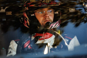 SS11: Oliver Solberg sträckseger