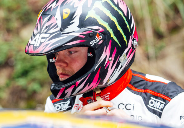 SS10: Oliver Solberg fick bryta, Ogier:” -Tempot för högt ”