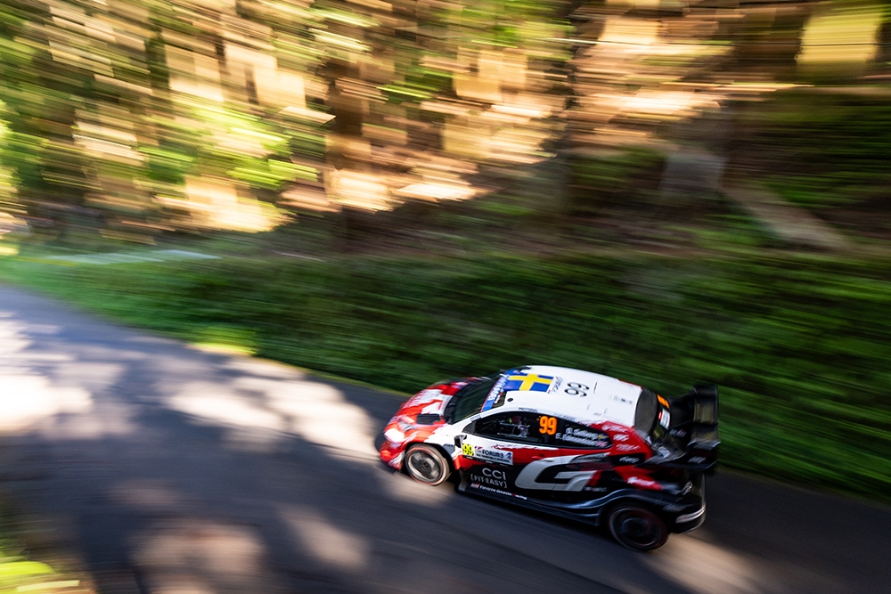 SS7: Oliver startade lördagen med sträckseger